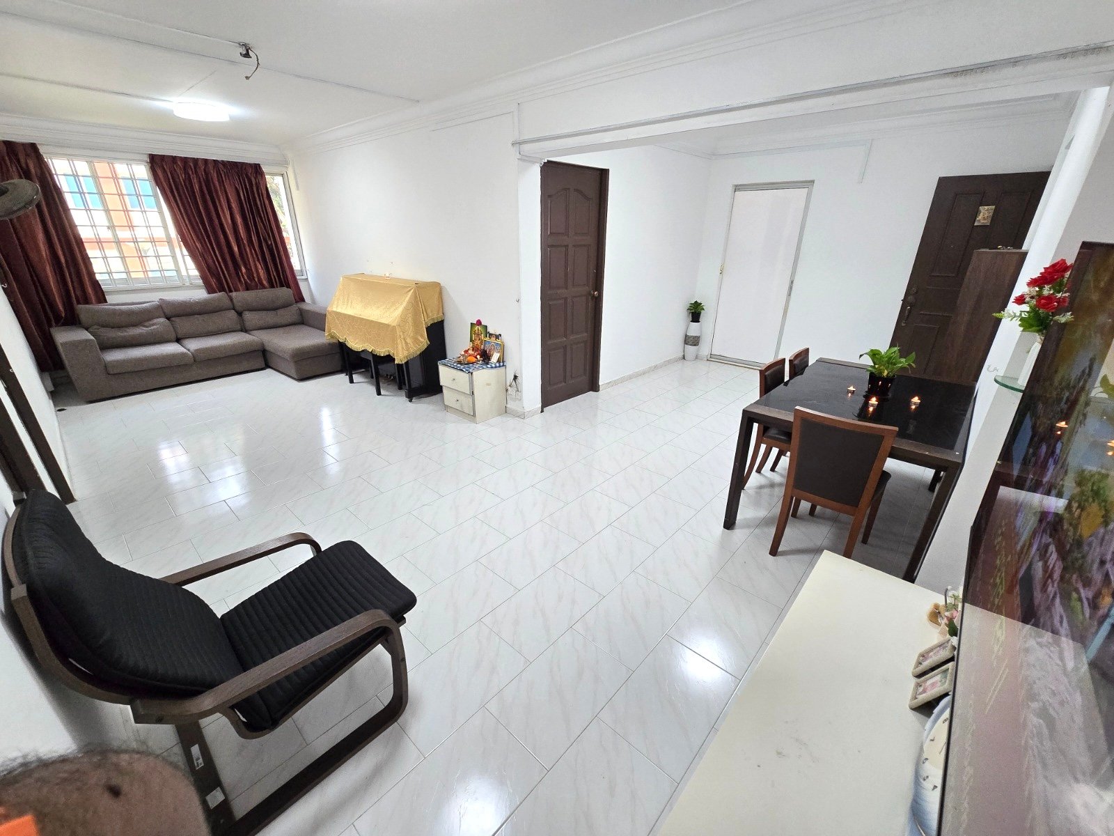 232 SIMEI STREET 4 | 4-ROOM HDB FOR SALE